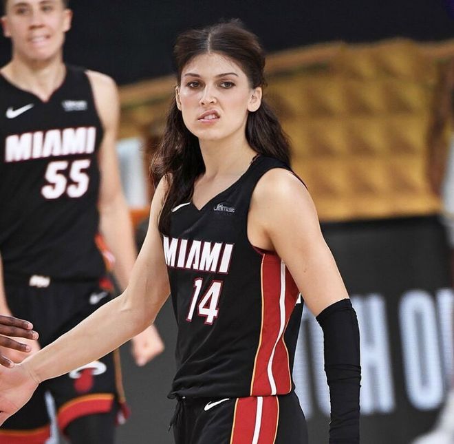 开云体育-凯恩新星战术调整表现惊艳，澳大利亚队未来可期！的简单介绍